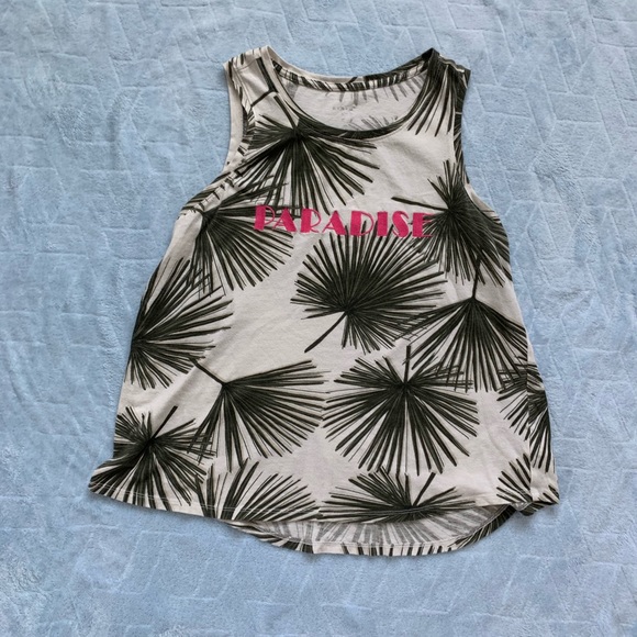 Paradise tank top! - Picture 1 of 3